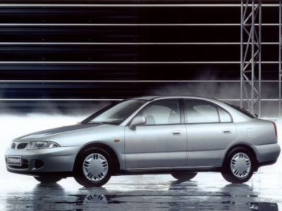 Каркасные шторки на Mitsubishi Carisma (5-дв., с 1995 по 2004)